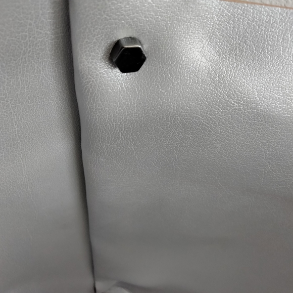 Neiman Marcus Shoulder Bag - Picture 5 of 11